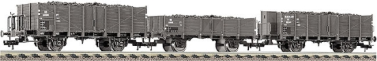 Set of 3 Gondola cars with coal load<br /><a href='images/pictures/Fleischmann/521209.jpg' target='_blank'>Full size image</a>